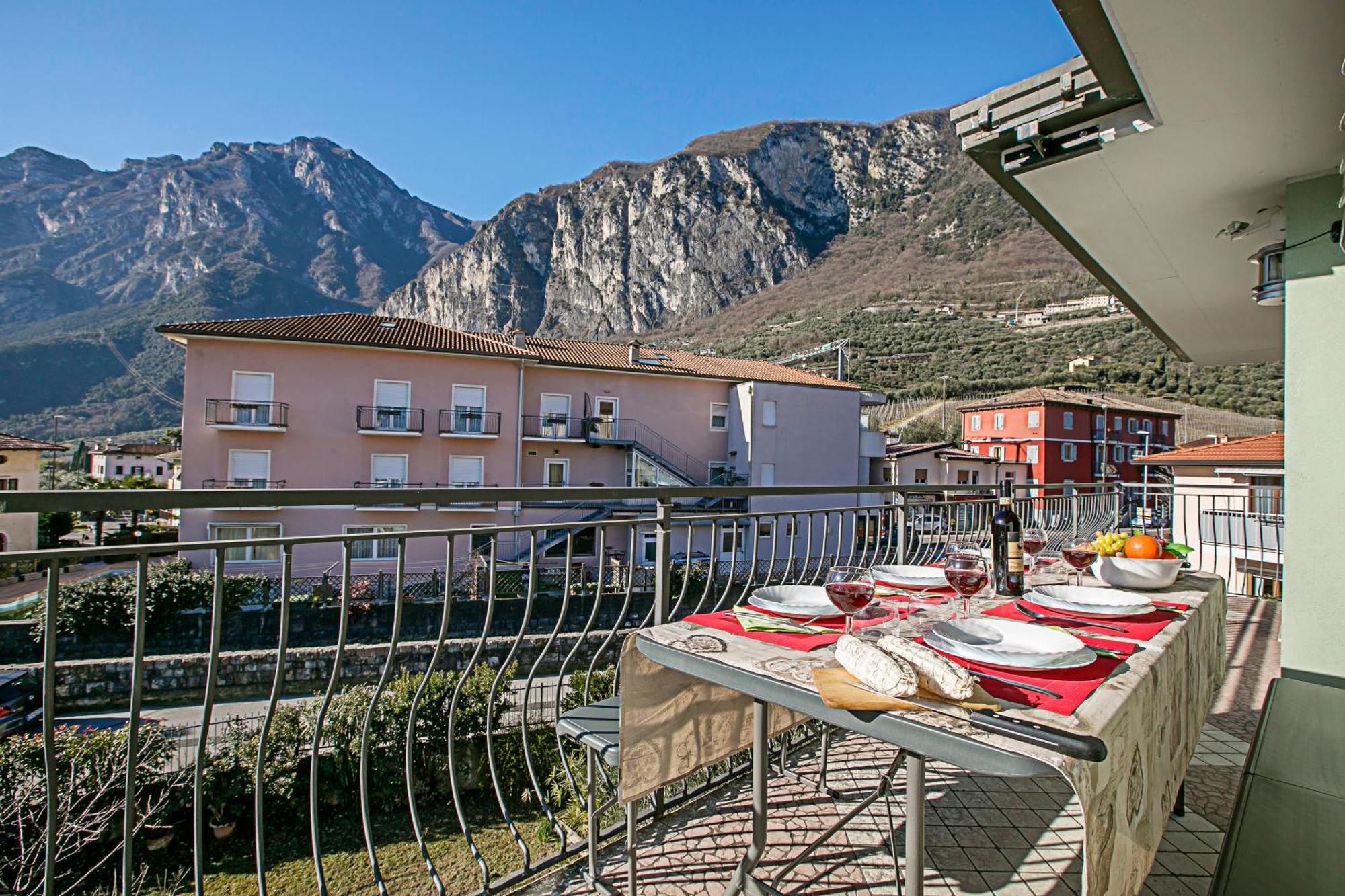 Paulie - Happy Apartment Riva del Garda